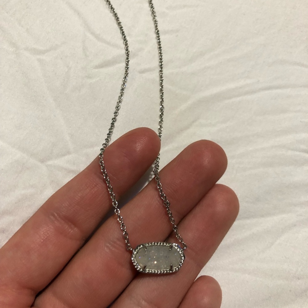 Kendra Scott Elisa necklace